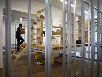 Observatorium - Observations on the Present State - stroom trap