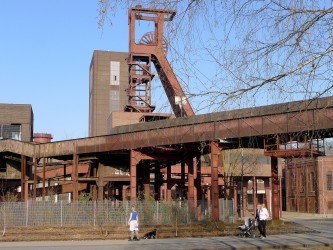 Observatorium - Sommerakademie Der grüne Schatten Zollvereins - ESSEN (deutsch) - Summerschool Der Grüne Schatten Zollvereins