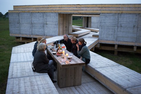 Observatorium - Warten auf den Fluss EMSCHERKUNST – OBERHAUSEN, Germany - roman-mensen2