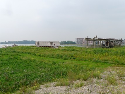 Observatorium - Wachten op de Rivier bij Dordtyart - DORDRECHT - overzicht
