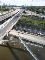 Observatorium - Die bocht, Kleinpolderplein – ROTTERDAM - schilderlift staand