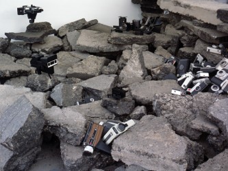 Observatorium - Woher kommen die Löcher im Konzept? - asfalt