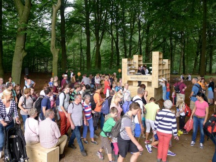 Observatorium - Onvoltooid Gedicht/ Unfinished Poem – OOSTERBEEK, Gelderland - lopers 2