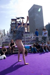 Observatorium - Perron Mozaïque - Handstand