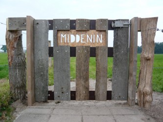 Observatorium - Middenin - middeninhek