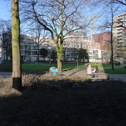 Observatorium - ZigZagCity - Lijnbaankwartier ROTTERDAM - park bench