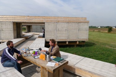 Observatorium - Kunst und Ökologie - Warten auf die Emscher OBERHAUSEN - sascha, Andre schreiben